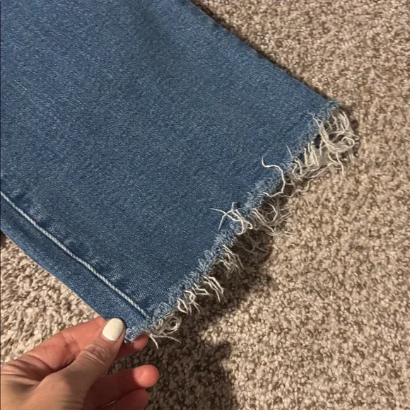 MOTHER High Waisted Weekender Fray - Picture 4 of 4